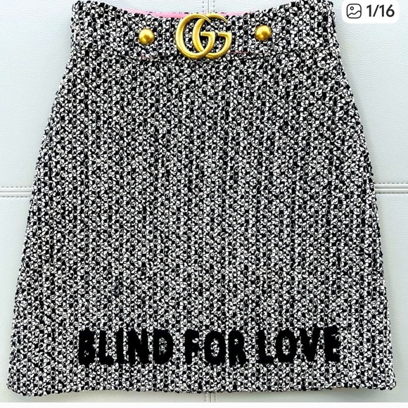 Gucci Dresses & Skirts - GUCCI GG “BLIND FOR LOVE” Embroidered Tweed Skirt in Black/White Size 40 NWOT